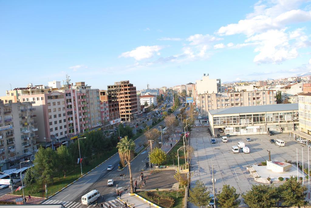 Hotel Grand Iskender Adıyaman Buitenkant foto